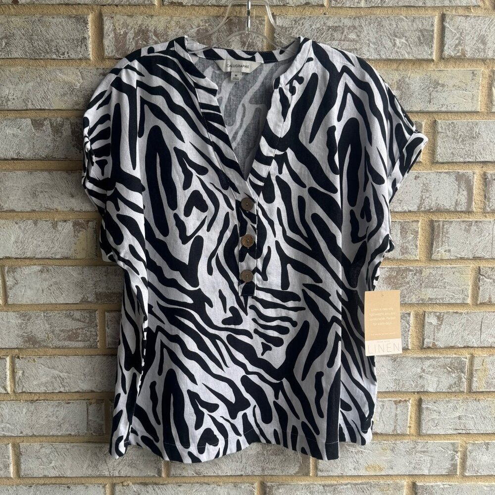 CALLIGRAPHIE Short Sleeve 3 Button V-Neck Zebra Print 100% Linen Shirt Size M.